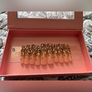 Lovful Gold and Pink Press-On Nails